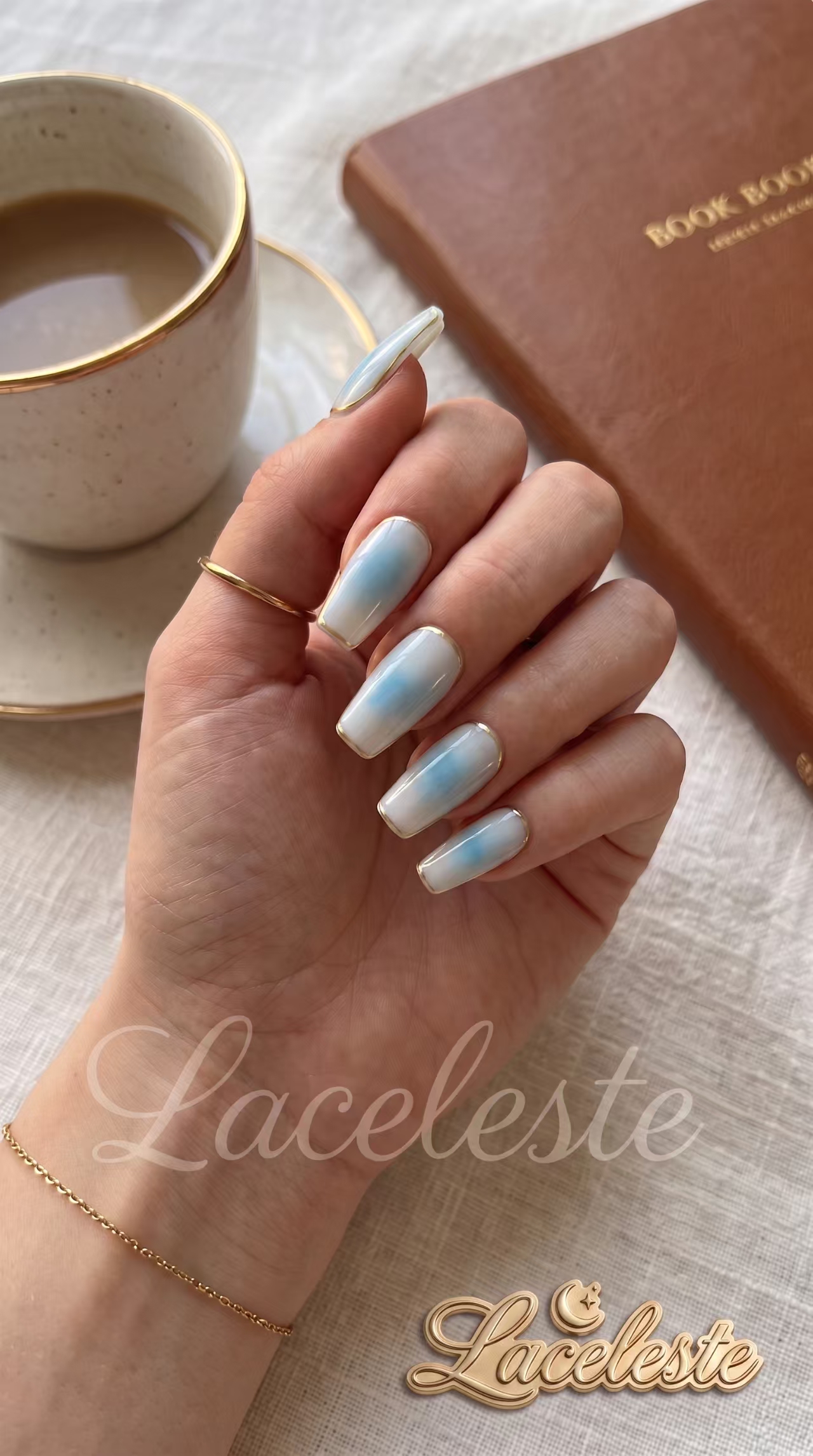 Hand nail worn photo